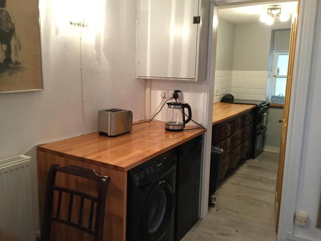 Bed and Breakfast Garden Flat 1 Llandudno Esterno foto