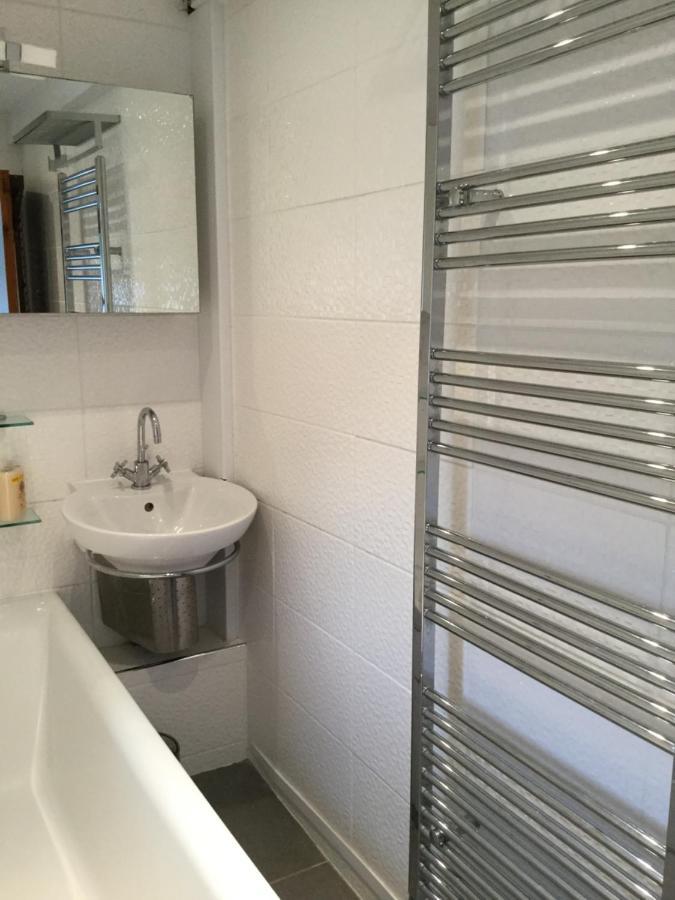 Bed and Breakfast Garden Flat 1 Llandudno Esterno foto